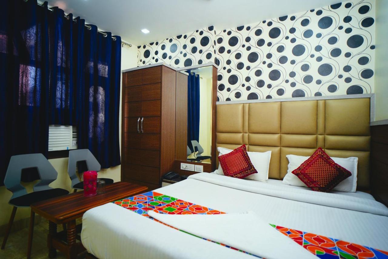 Hotel Delhi Darshan Deluxe-By Rsl Hospitality New Delhi Exteriör bild