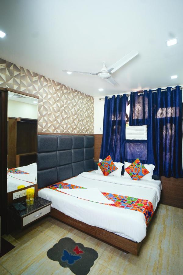 Hotel Delhi Darshan Deluxe-By Rsl Hospitality New Delhi Exteriör bild
